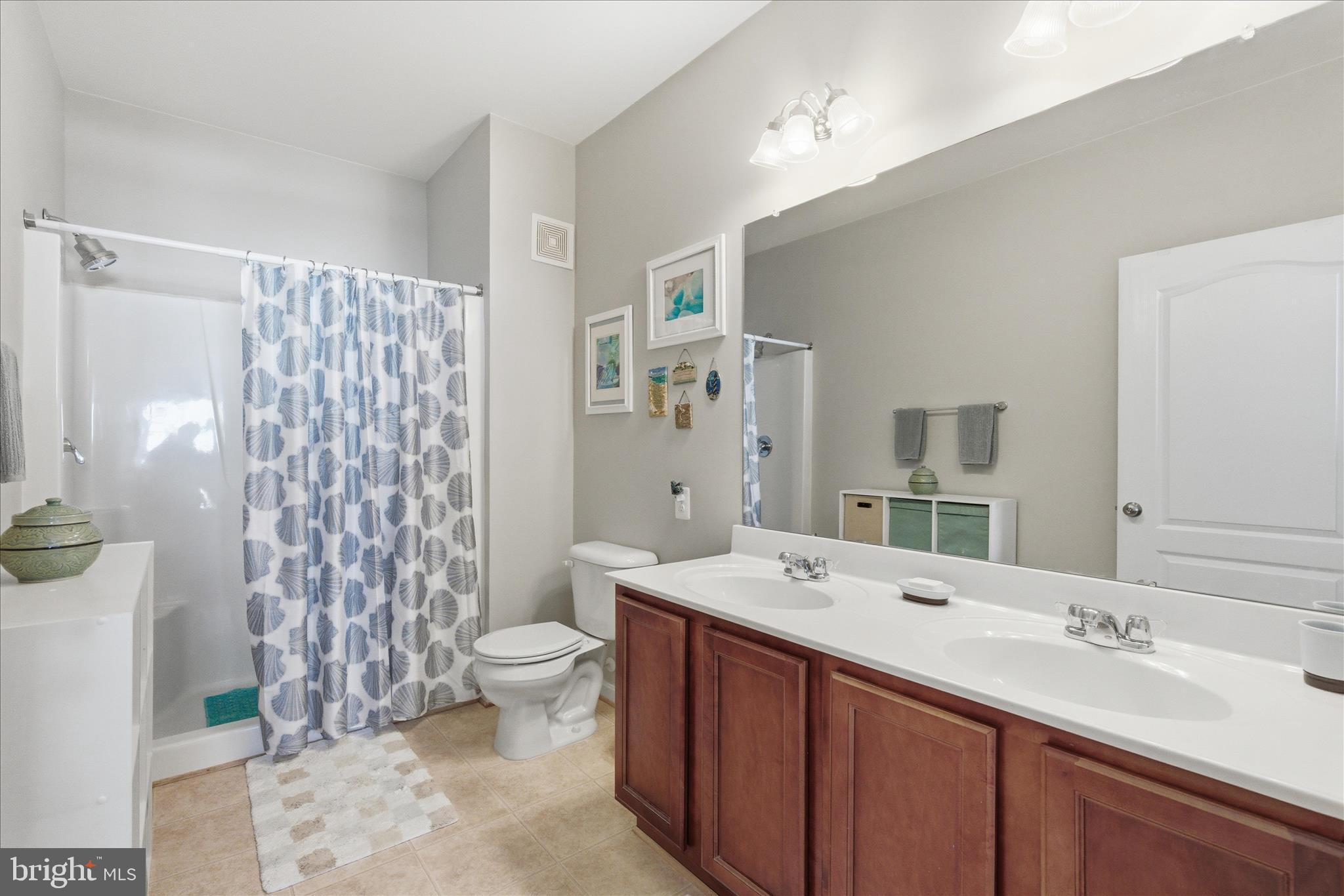 THE RESIDENCES OF WILDEWOOD - Residential