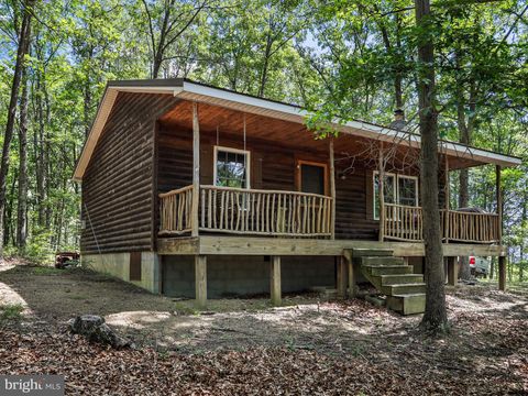 Homes For Sale - 2180 Old Smith Farm Road<br/> SPRINGFIELD, WV 26763