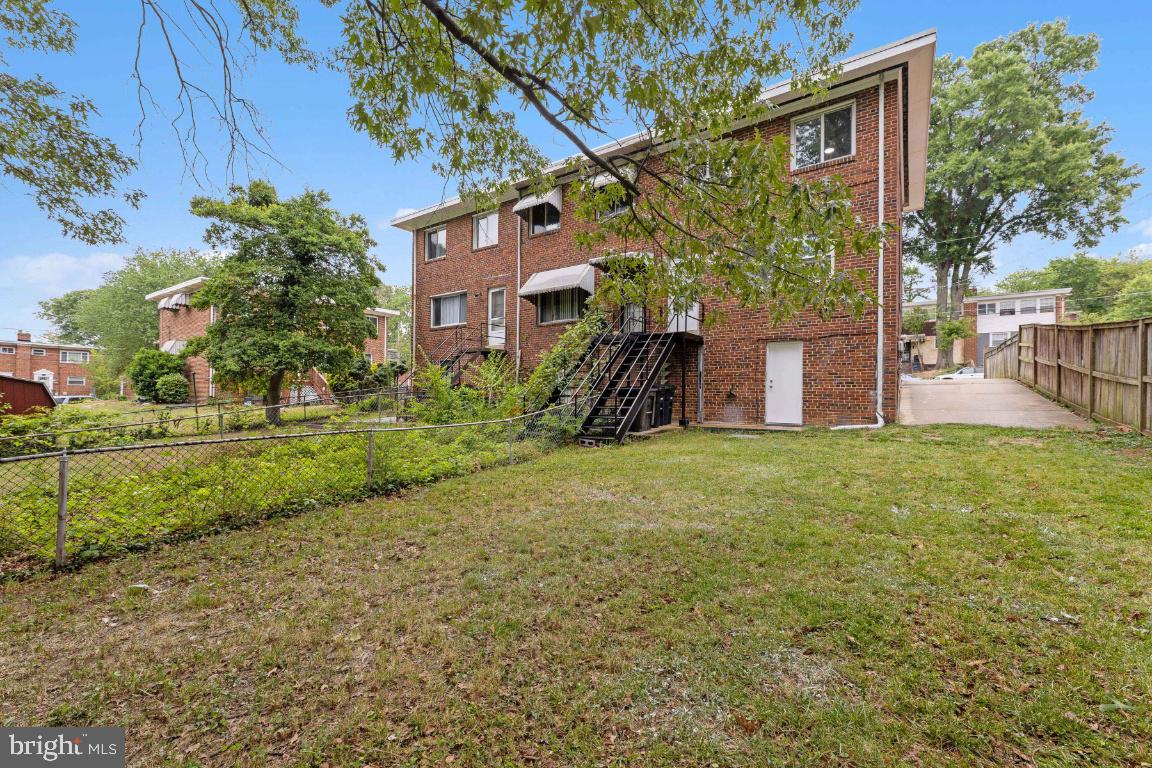 OXON HILL - Residential