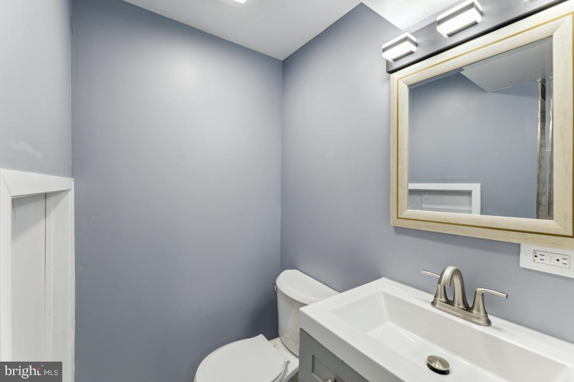 OXON HILL - Residential