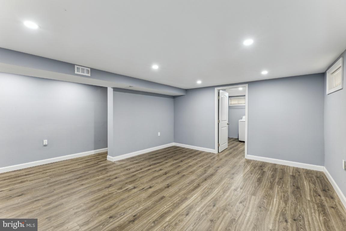 OXON HILL - Residential