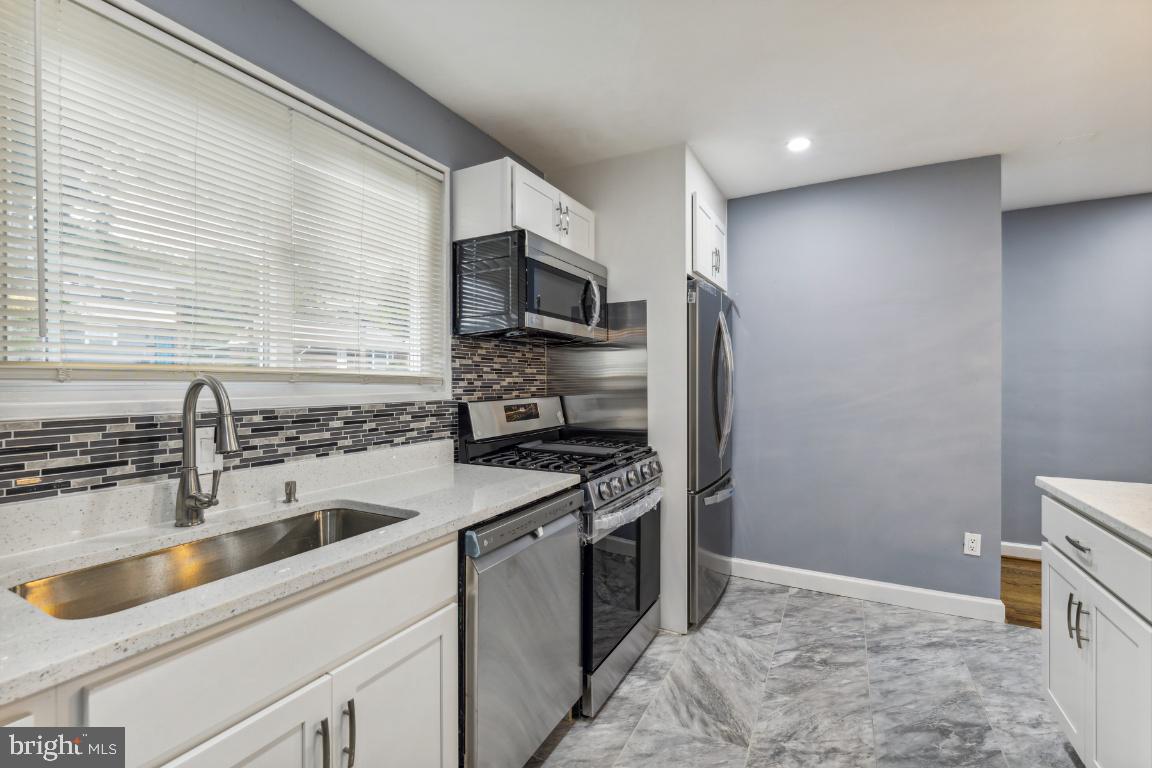 OXON HILL - Residential