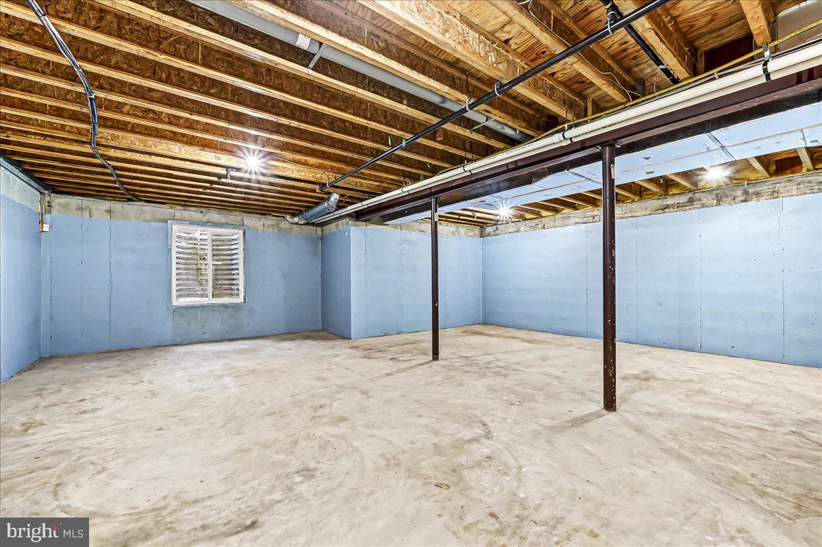 JEFFERSON CROSSING - Residential