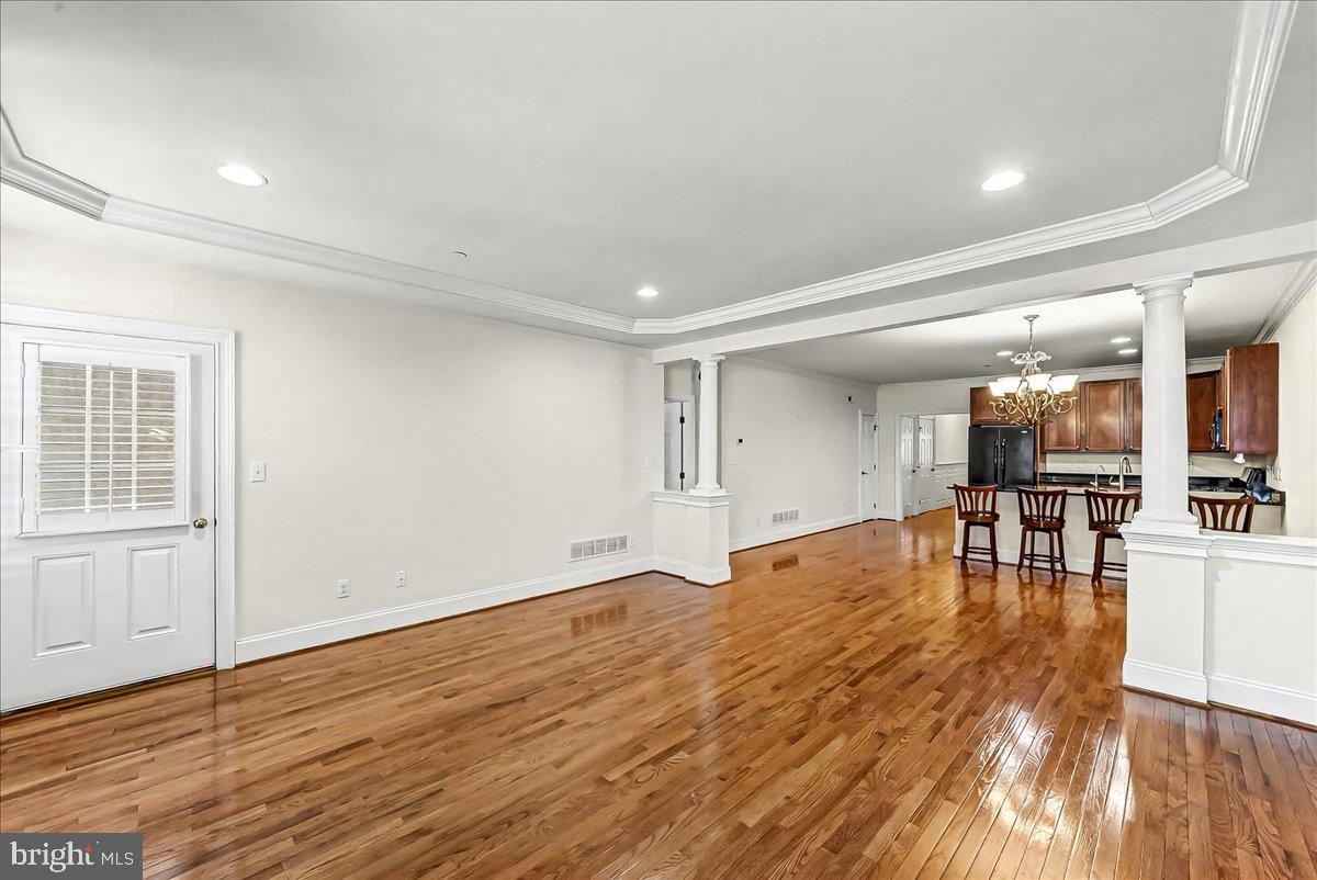 JEFFERSON CROSSING - Residential