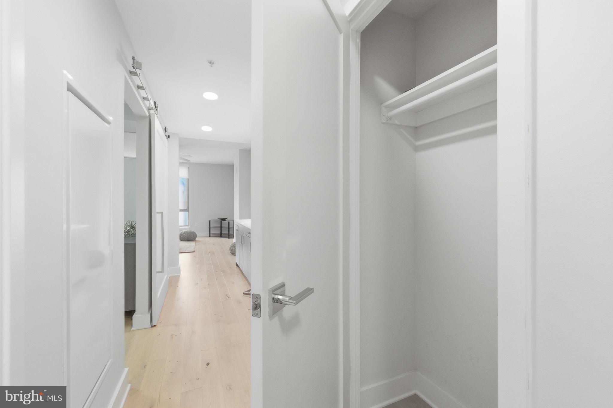 1211 VAN STREET SE 612