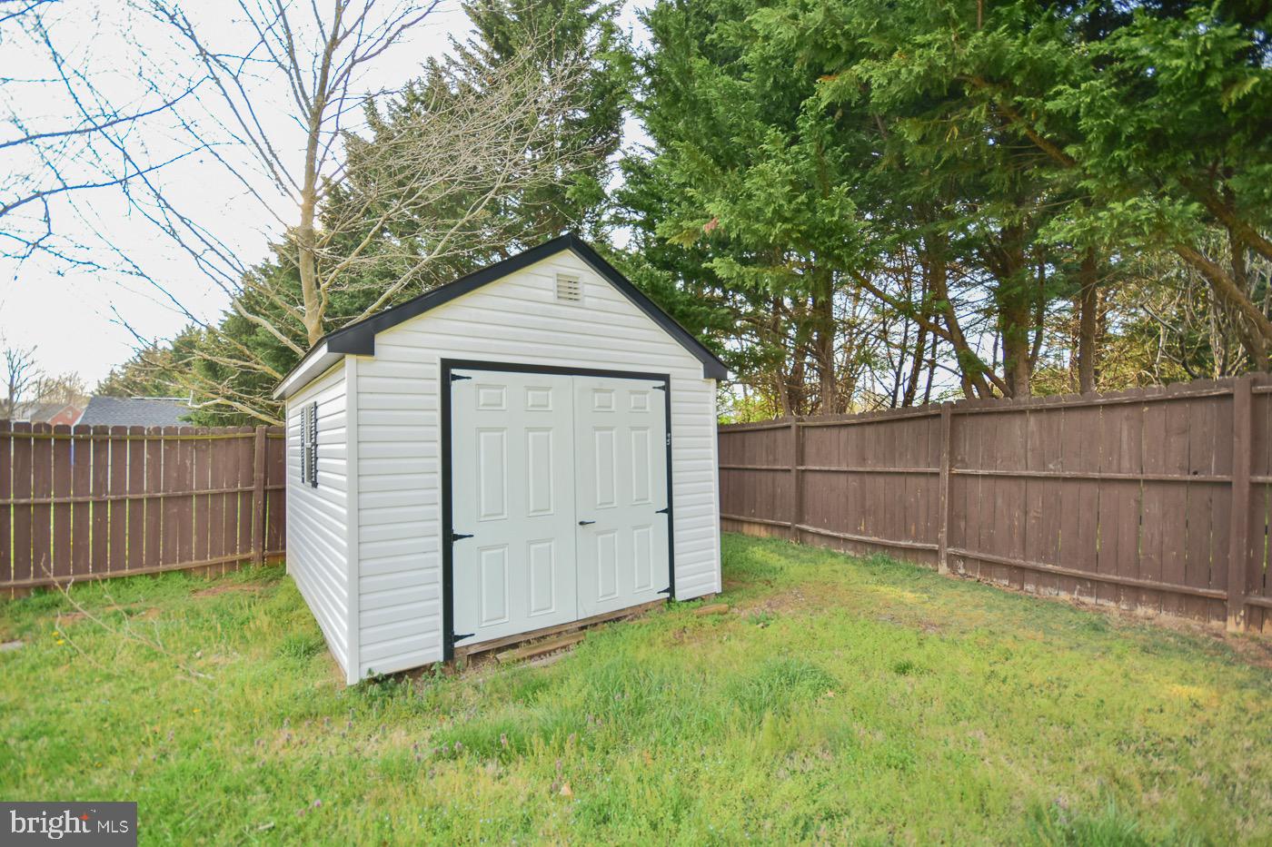 ASHLEY BRIN - Residential