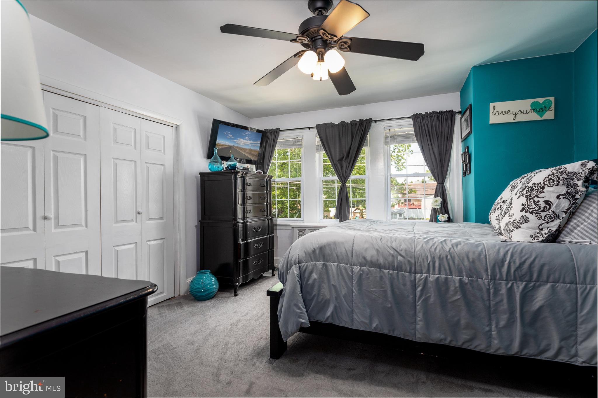 PHILADELPHIA (NORTHEAST) - Residential