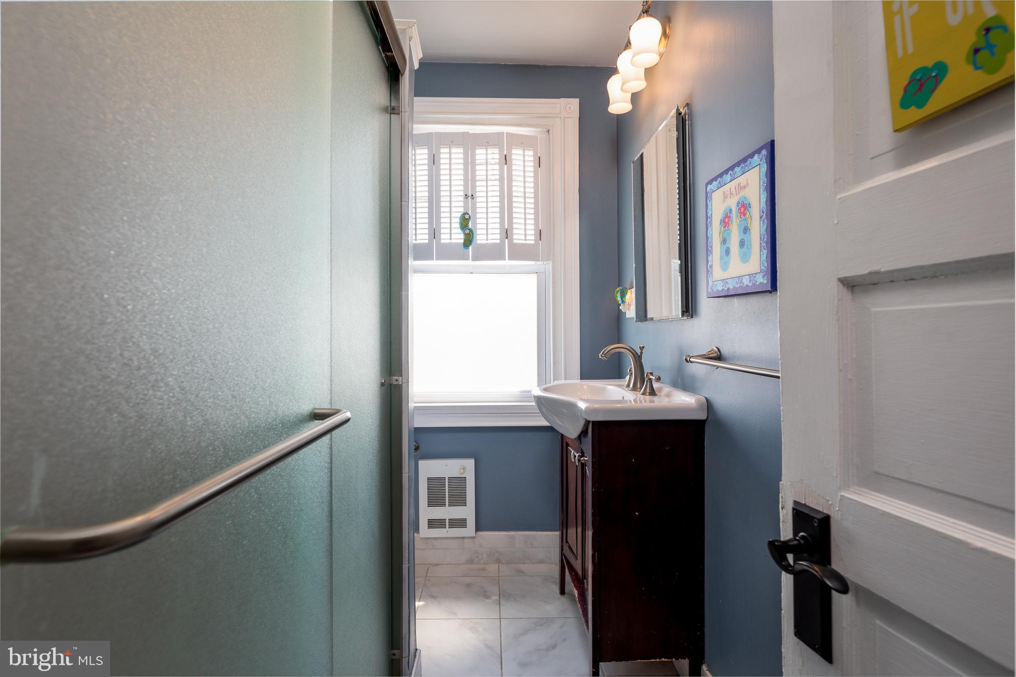 PHILADELPHIA (NORTHEAST) - Residential