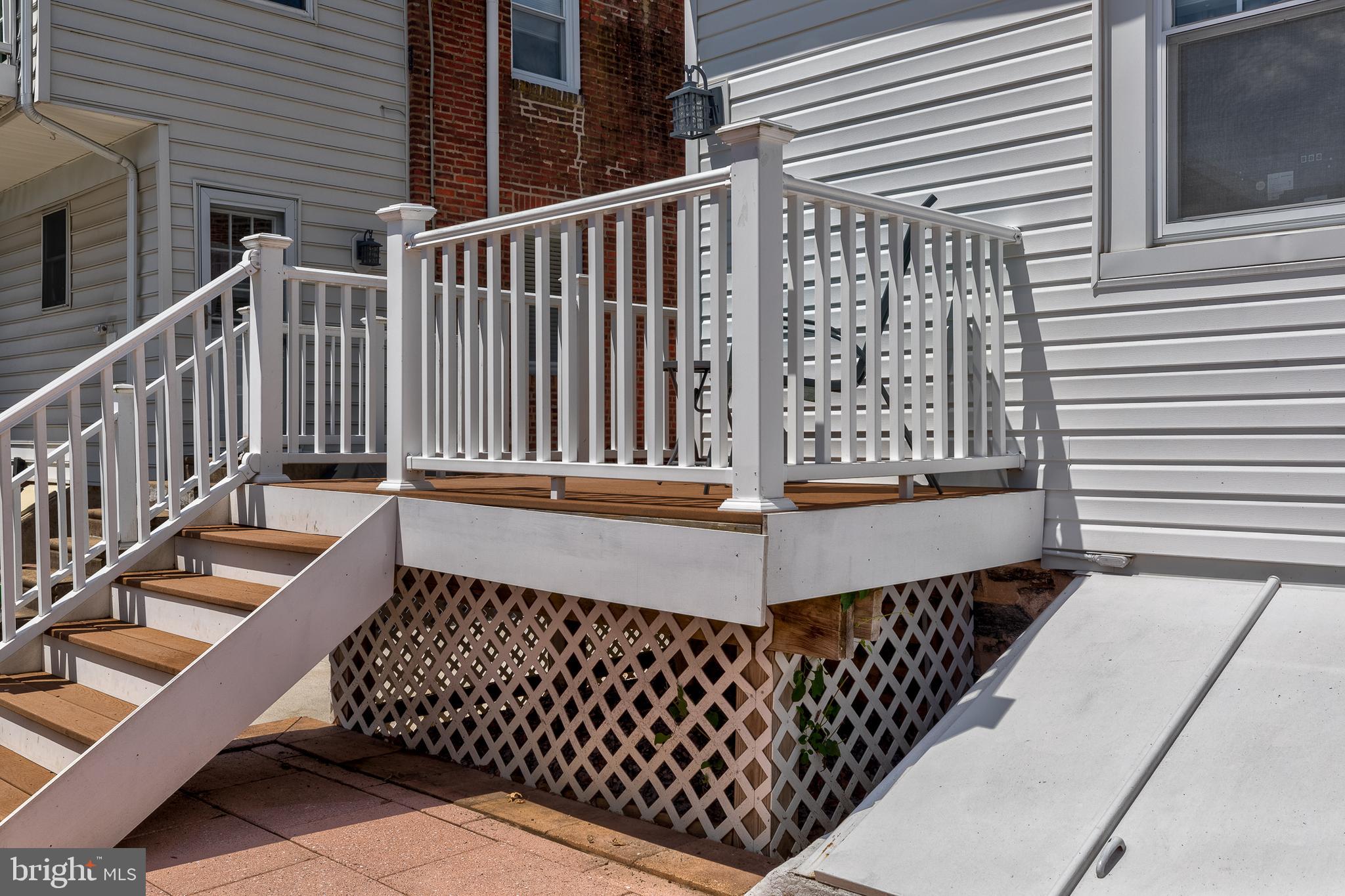 PHILADELPHIA (NORTHEAST) - Residential