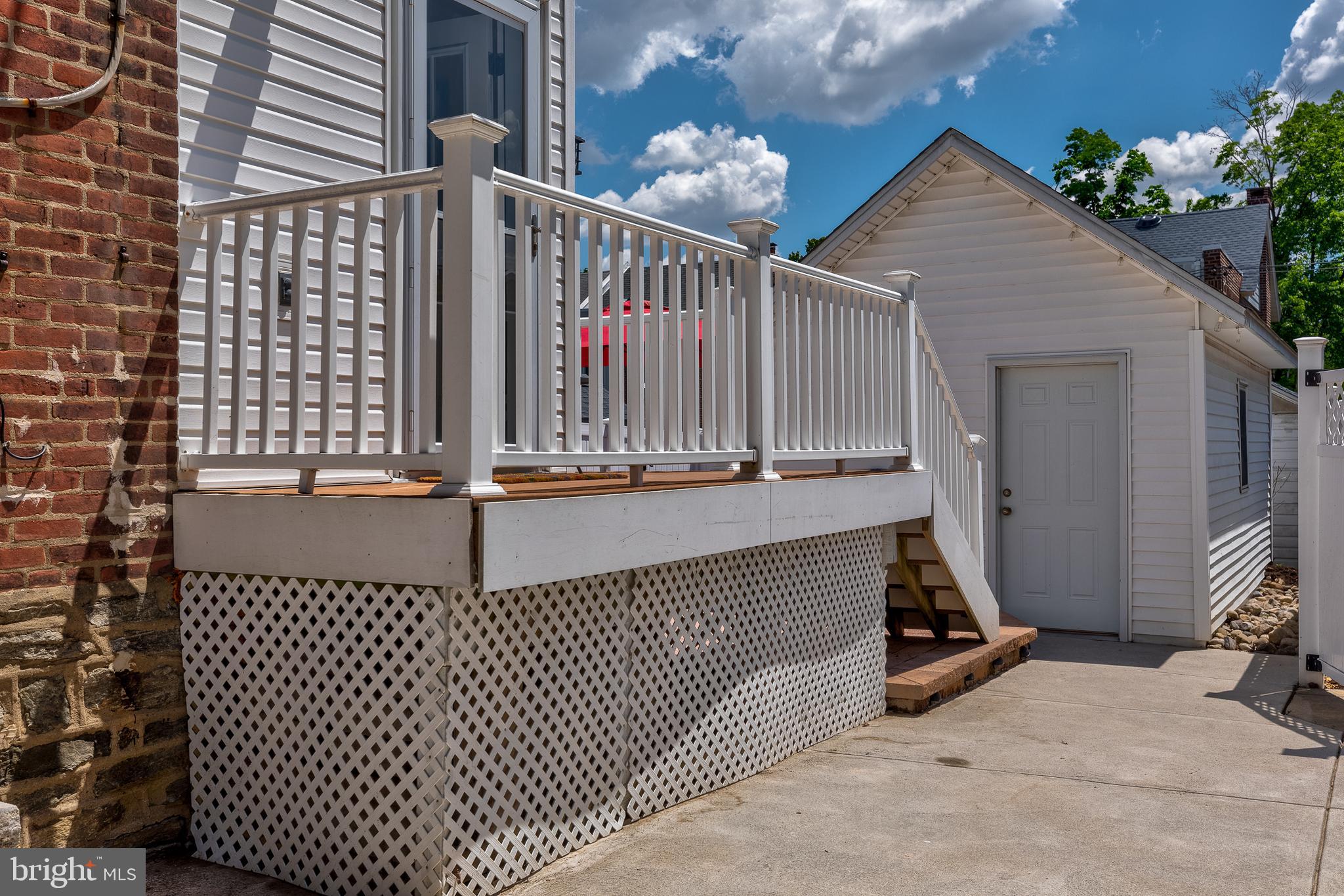 PHILADELPHIA (NORTHEAST) - Residential