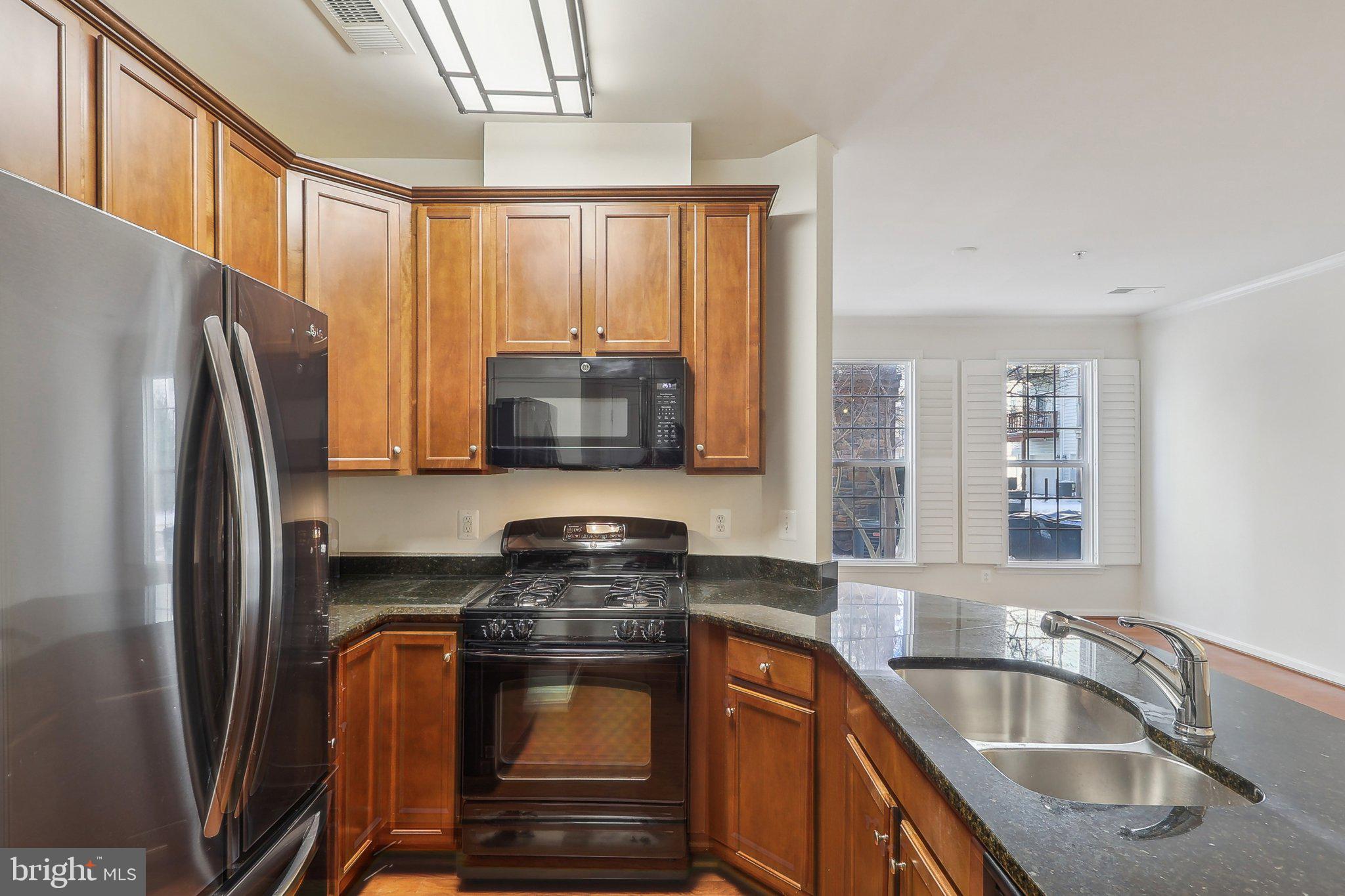 MERCER PARK CONDOMINIUM - Residential