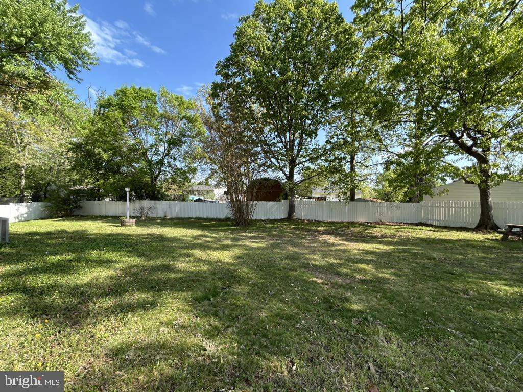 STRAWBERRY HILL EST SUB - Residential