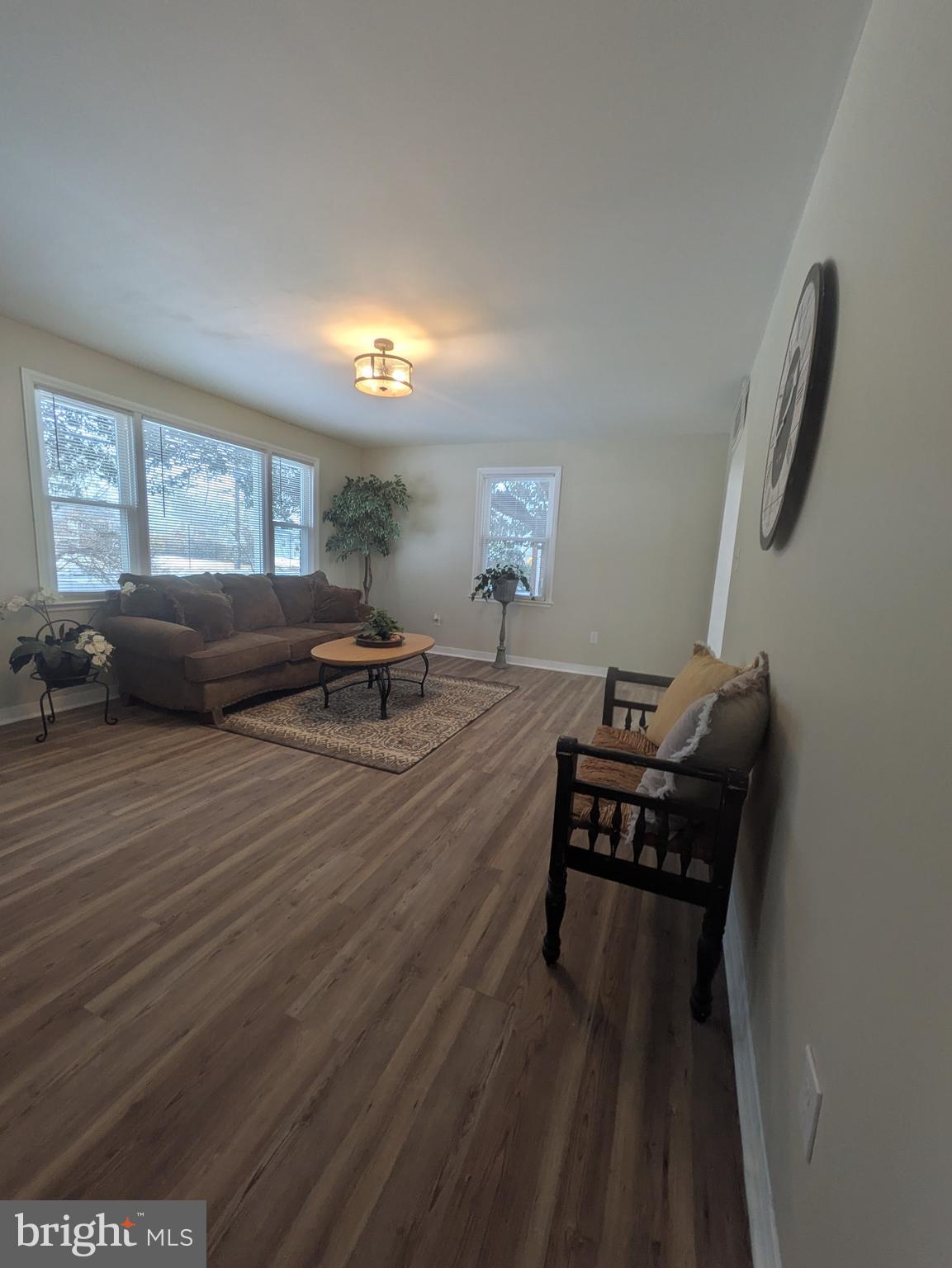 637 W SOMERDALE ROAD