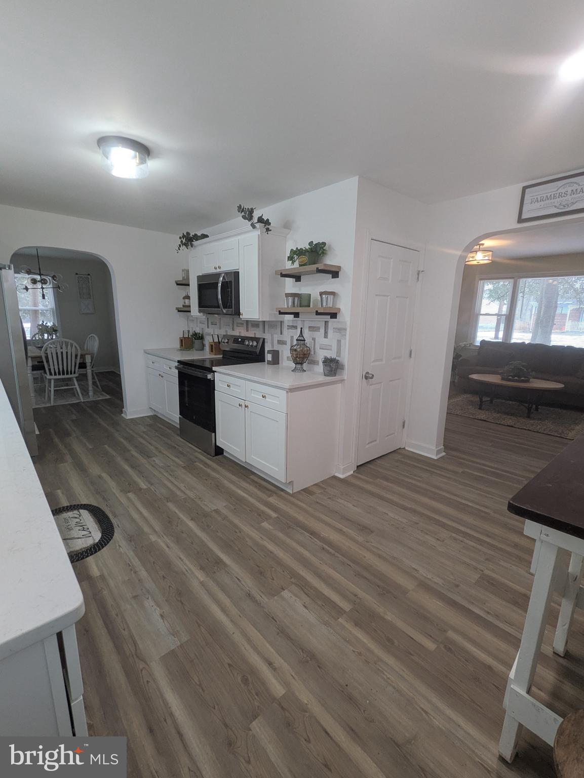 637 W SOMERDALE ROAD