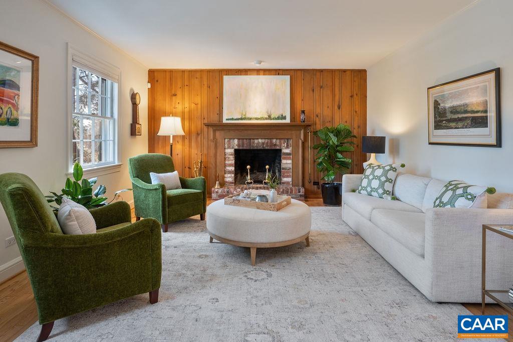 1621 MEADOWBROOK HEIGHTS RD