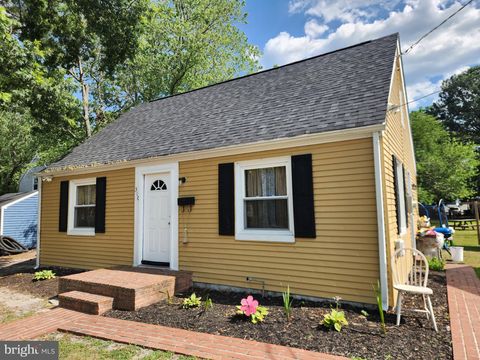Homes For Sale - 310 Princeton Avenue<br/> SALISBURY, MD 21804