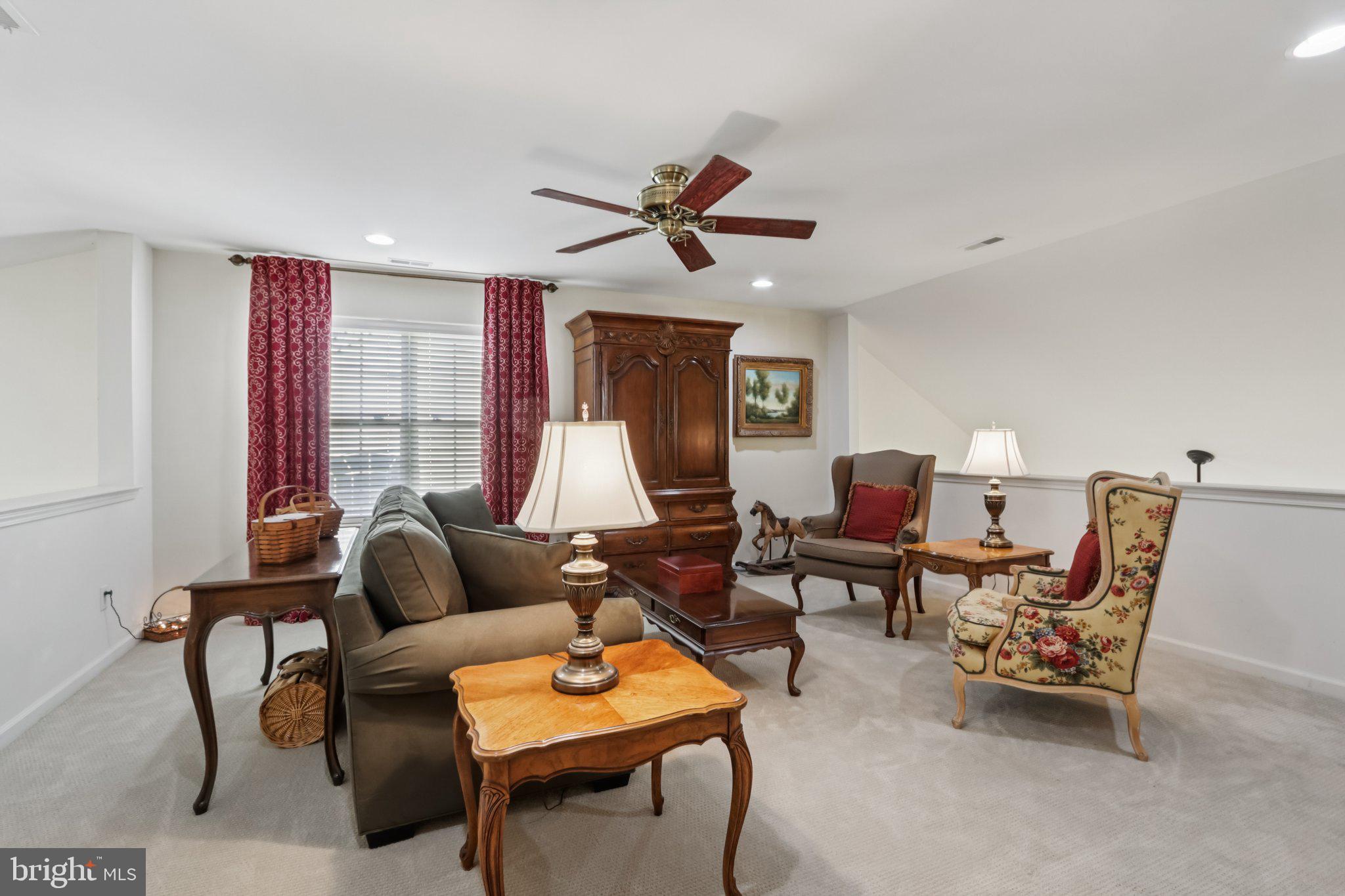 FOUR SEASONS AT FARM - Residential