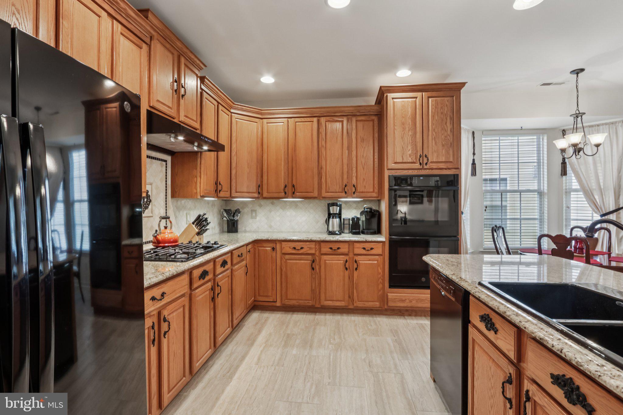 FOUR SEASONS AT FARM - Residential