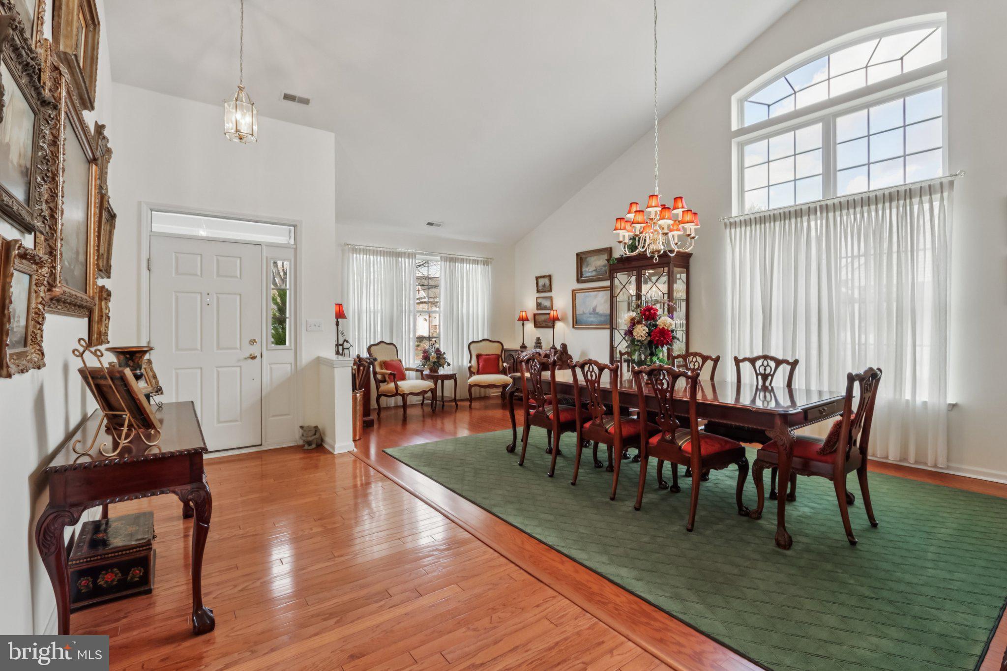 FOUR SEASONS AT FARM - Residential