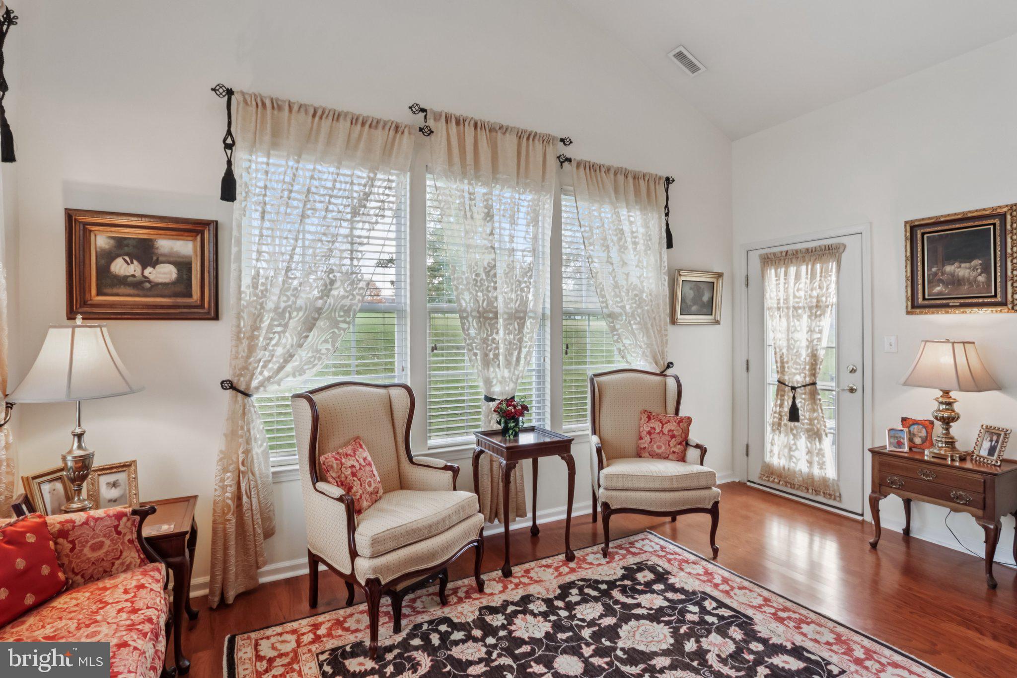 FOUR SEASONS AT FARM - Residential