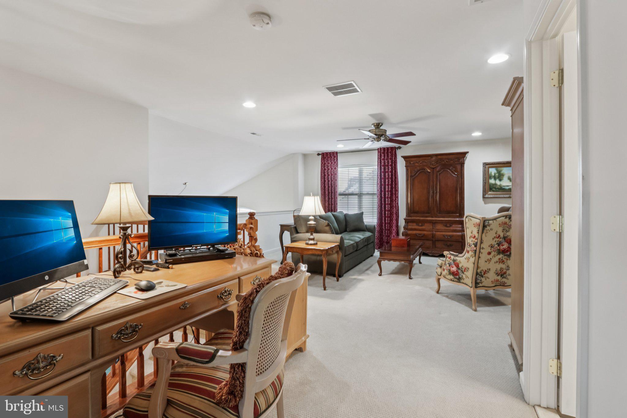 FOUR SEASONS AT FARM - Residential