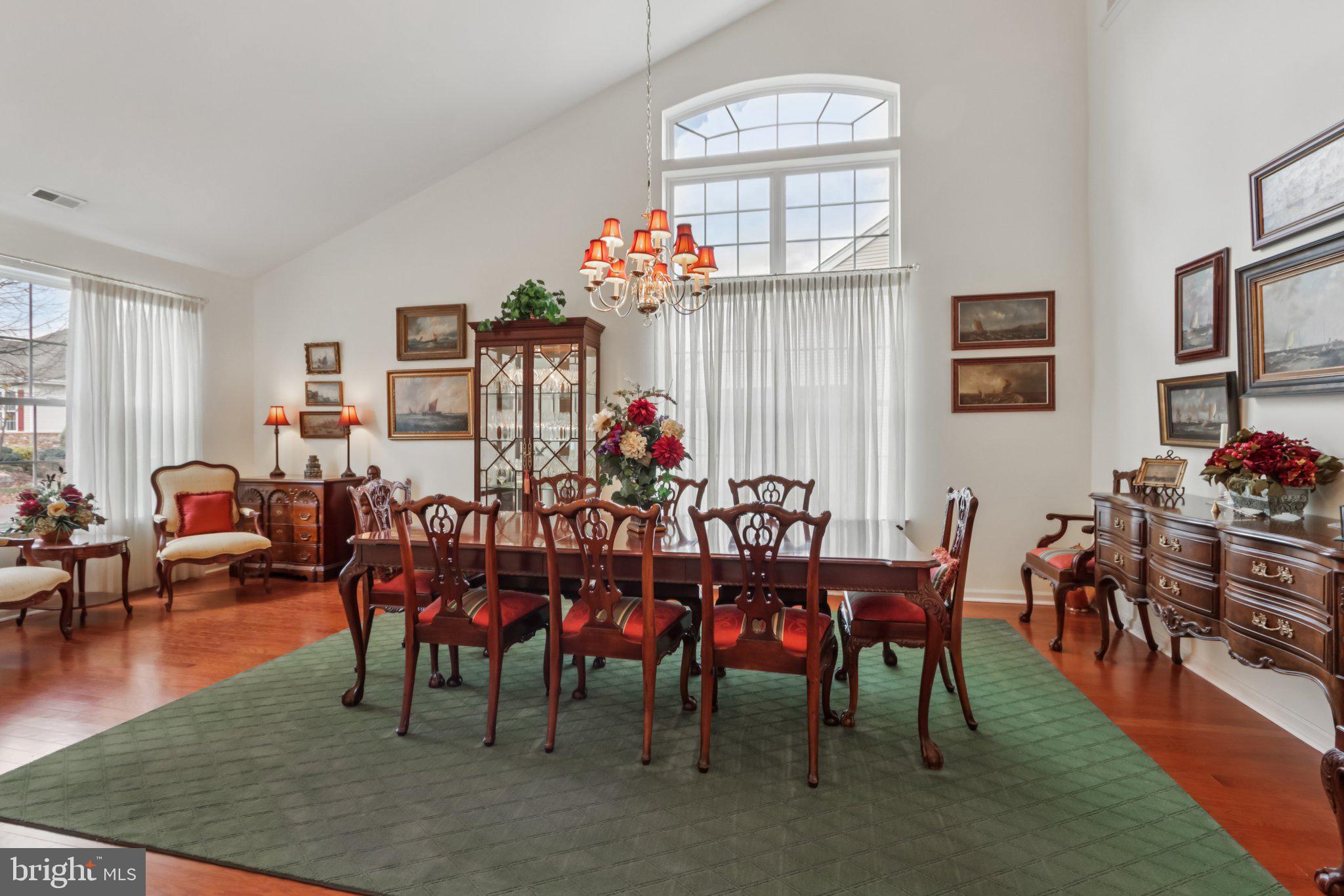 FOUR SEASONS AT FARM - Residential