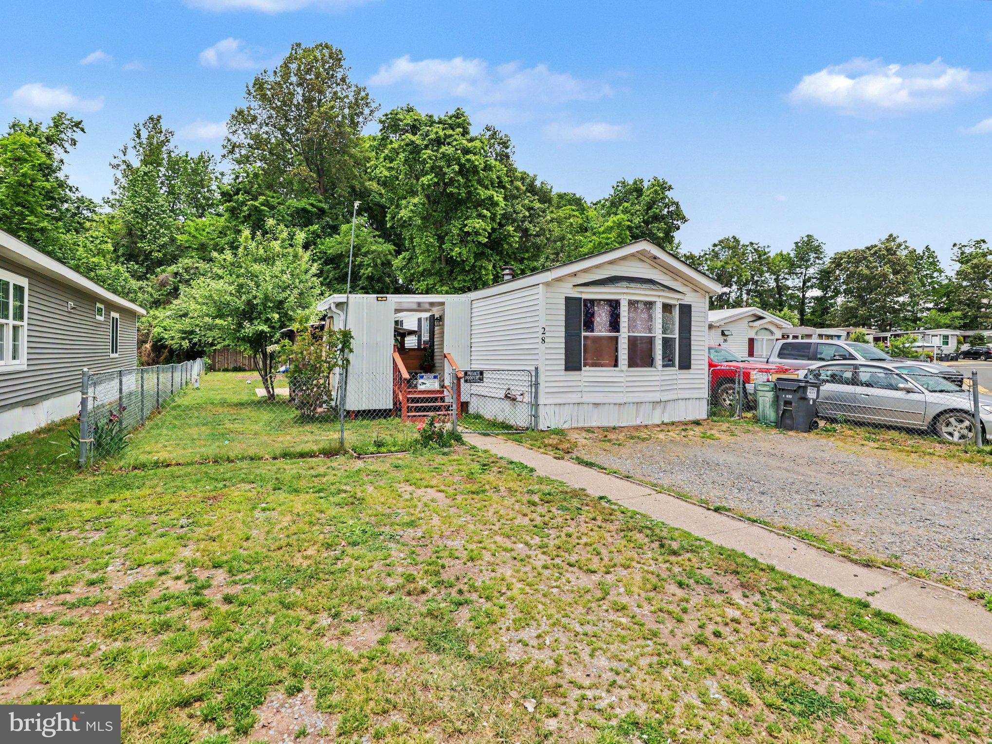 28 COURAGE LN