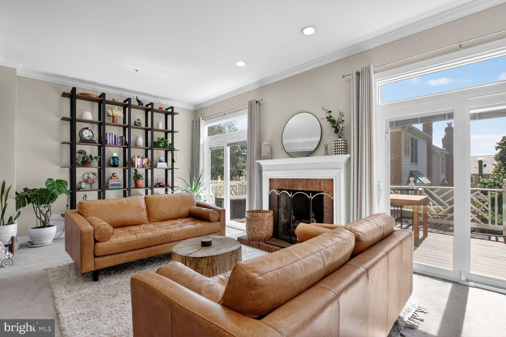 QUINCE ORCHARD KNOLLS - Residential Lease