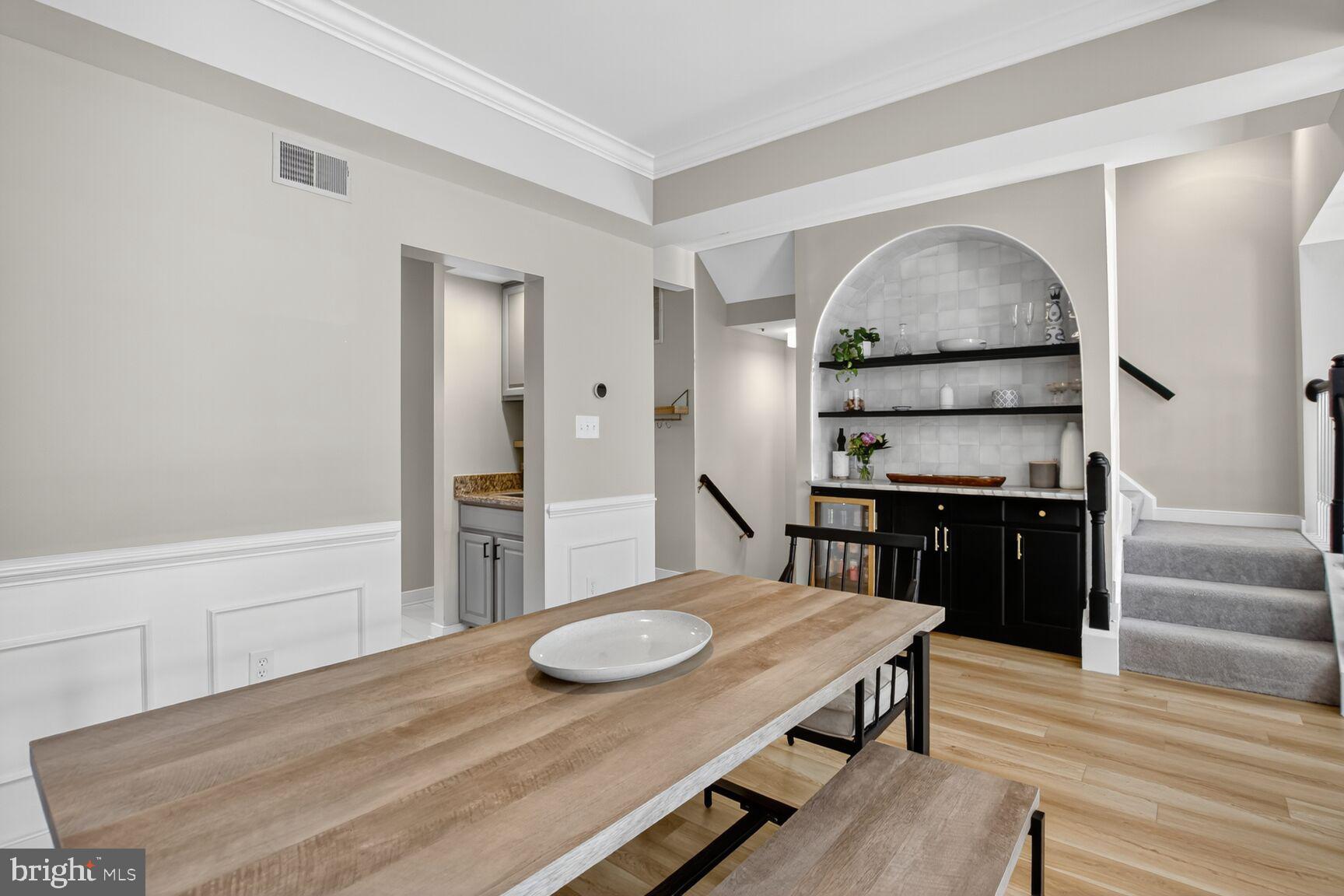 QUINCE ORCHARD KNOLLS - Residential Lease