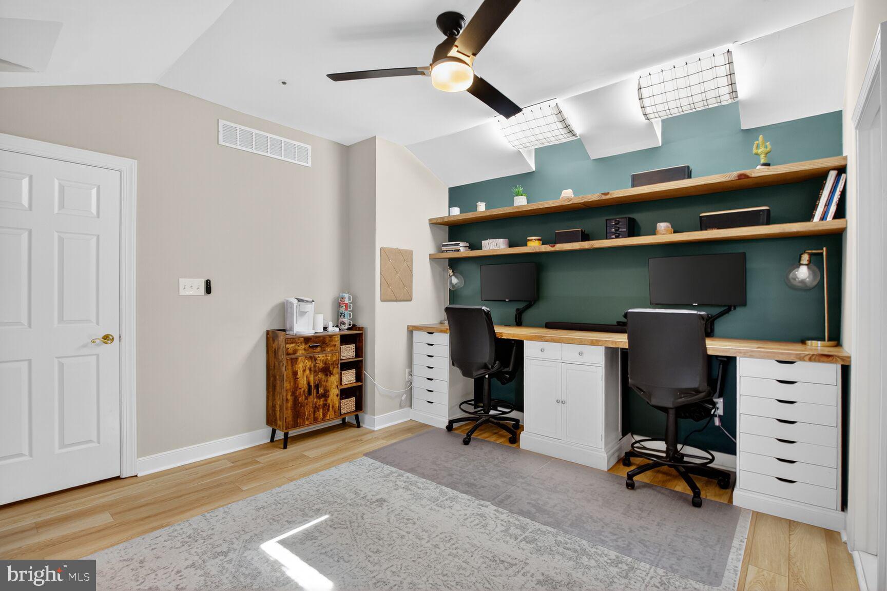 QUINCE ORCHARD KNOLLS - Residential Lease