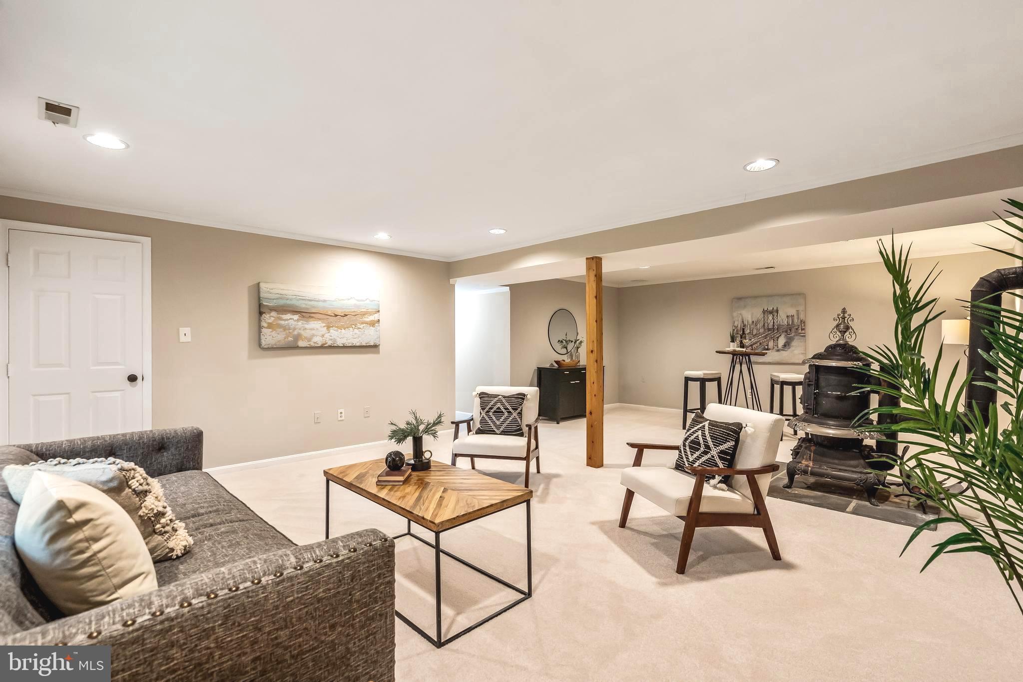 BULL RUN MOUNTAIN ESTATE - Residential