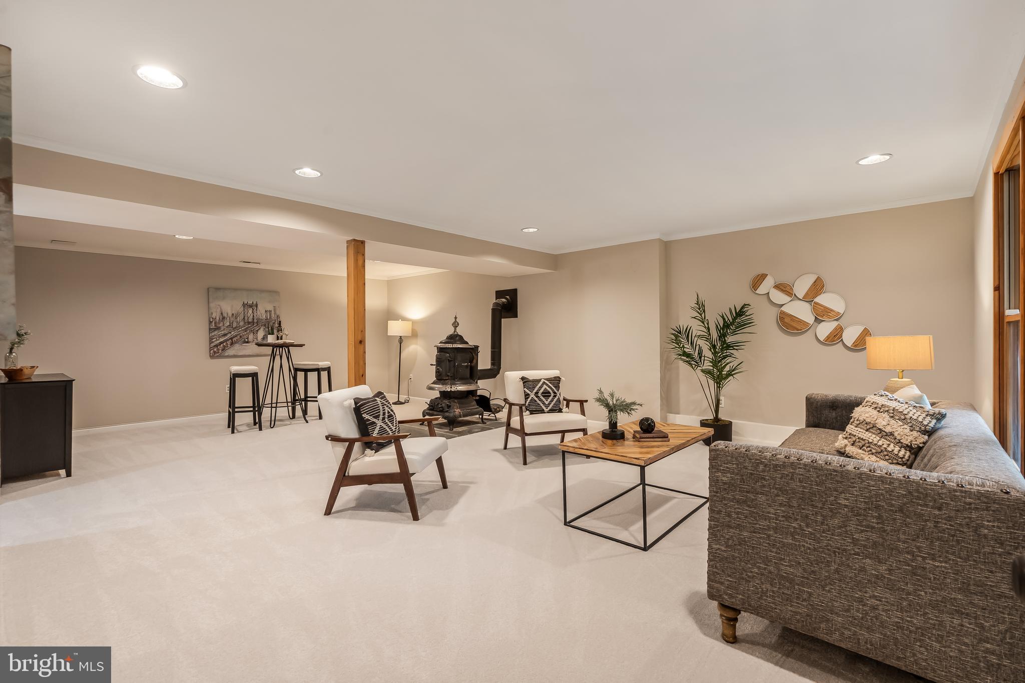 BULL RUN MOUNTAIN ESTATE - Residential