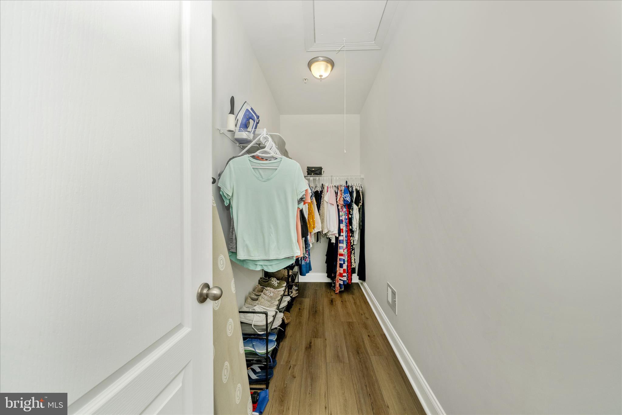 ROSEHILL MANOR - Residential