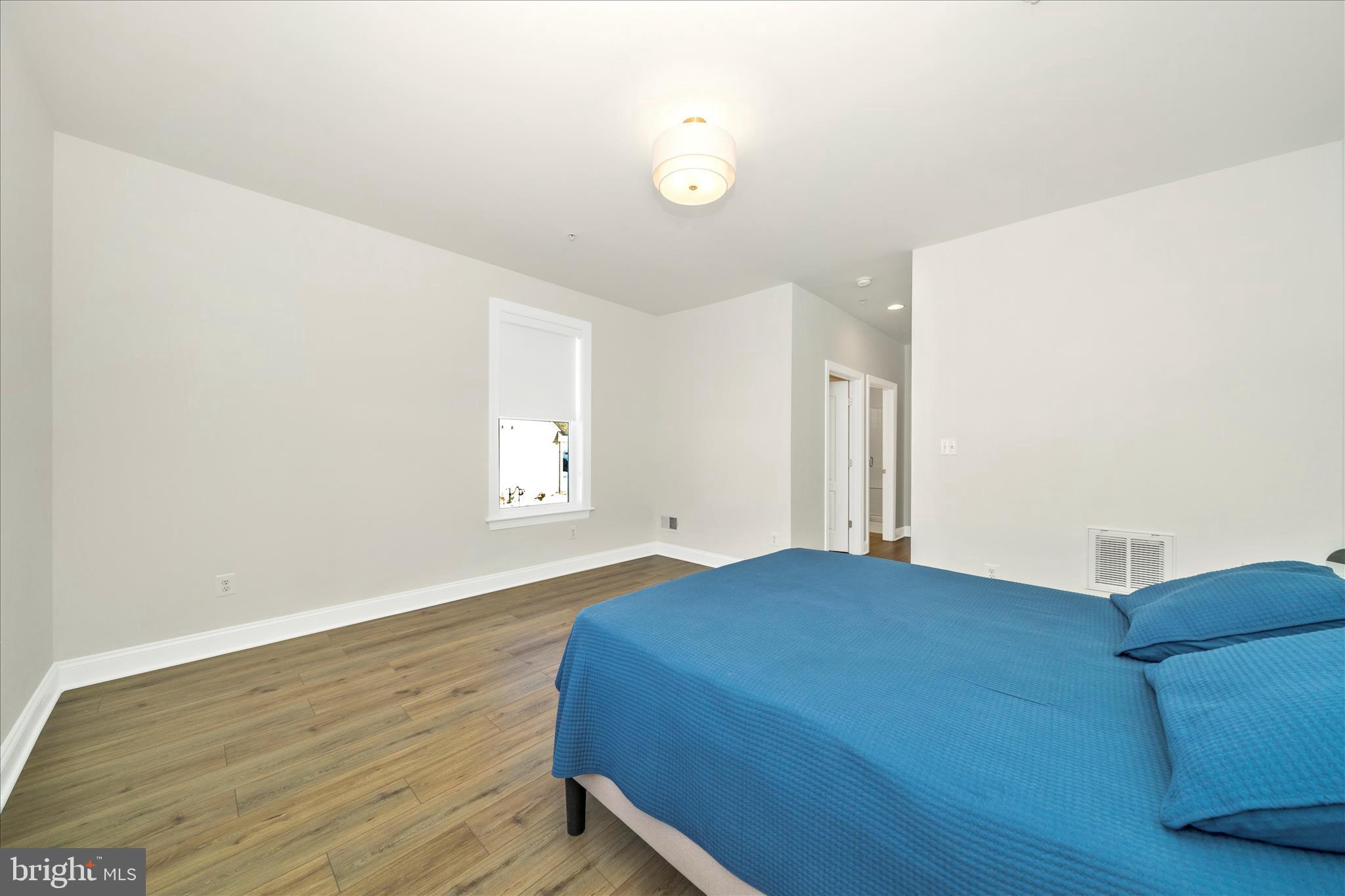 ROSEHILL MANOR - Residential