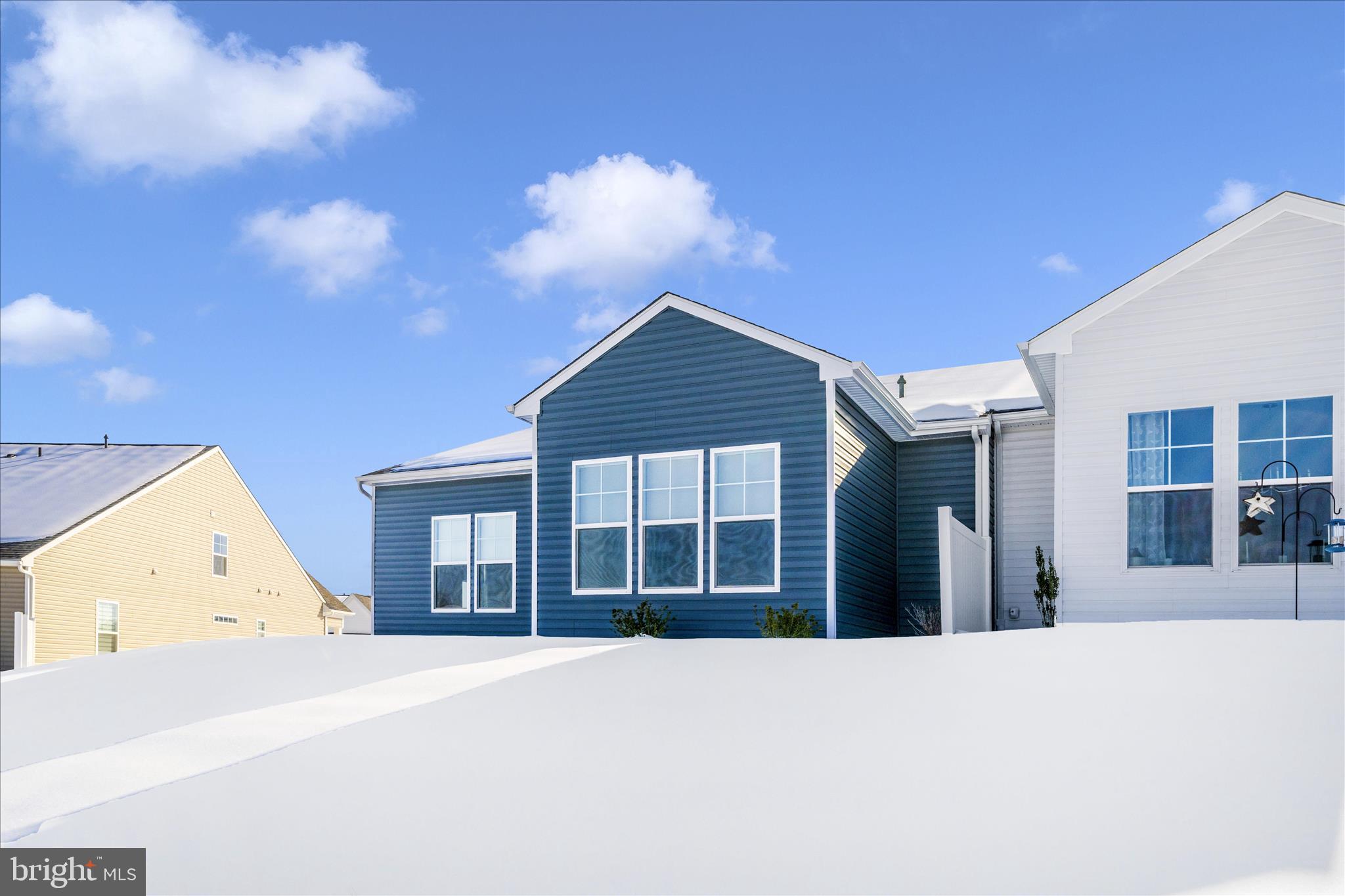 ROSEHILL MANOR - Residential