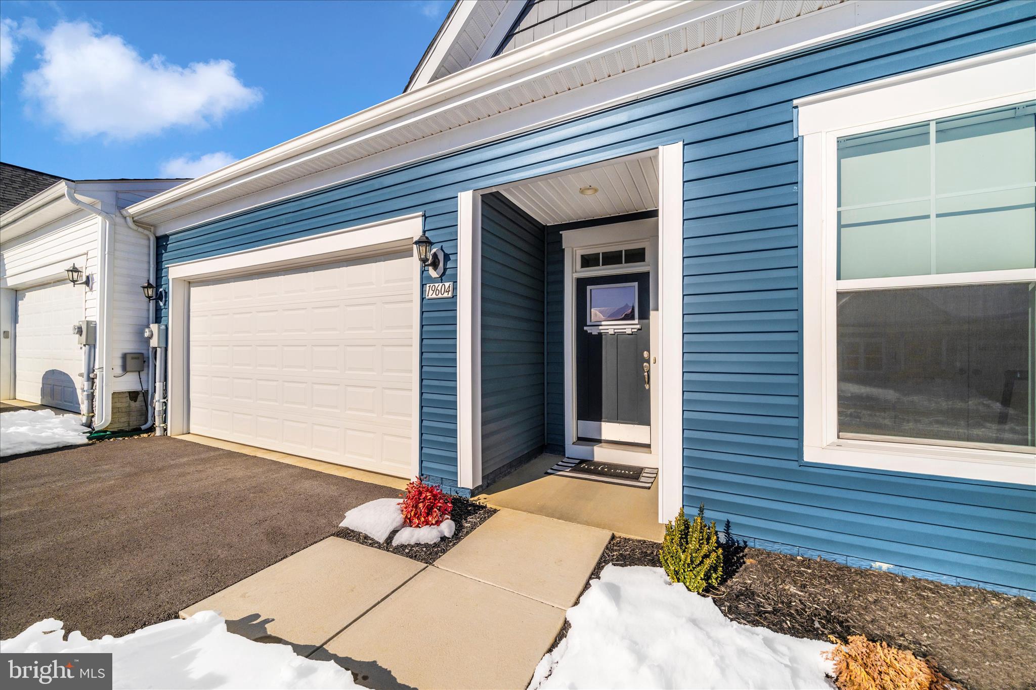 ROSEHILL MANOR - Residential