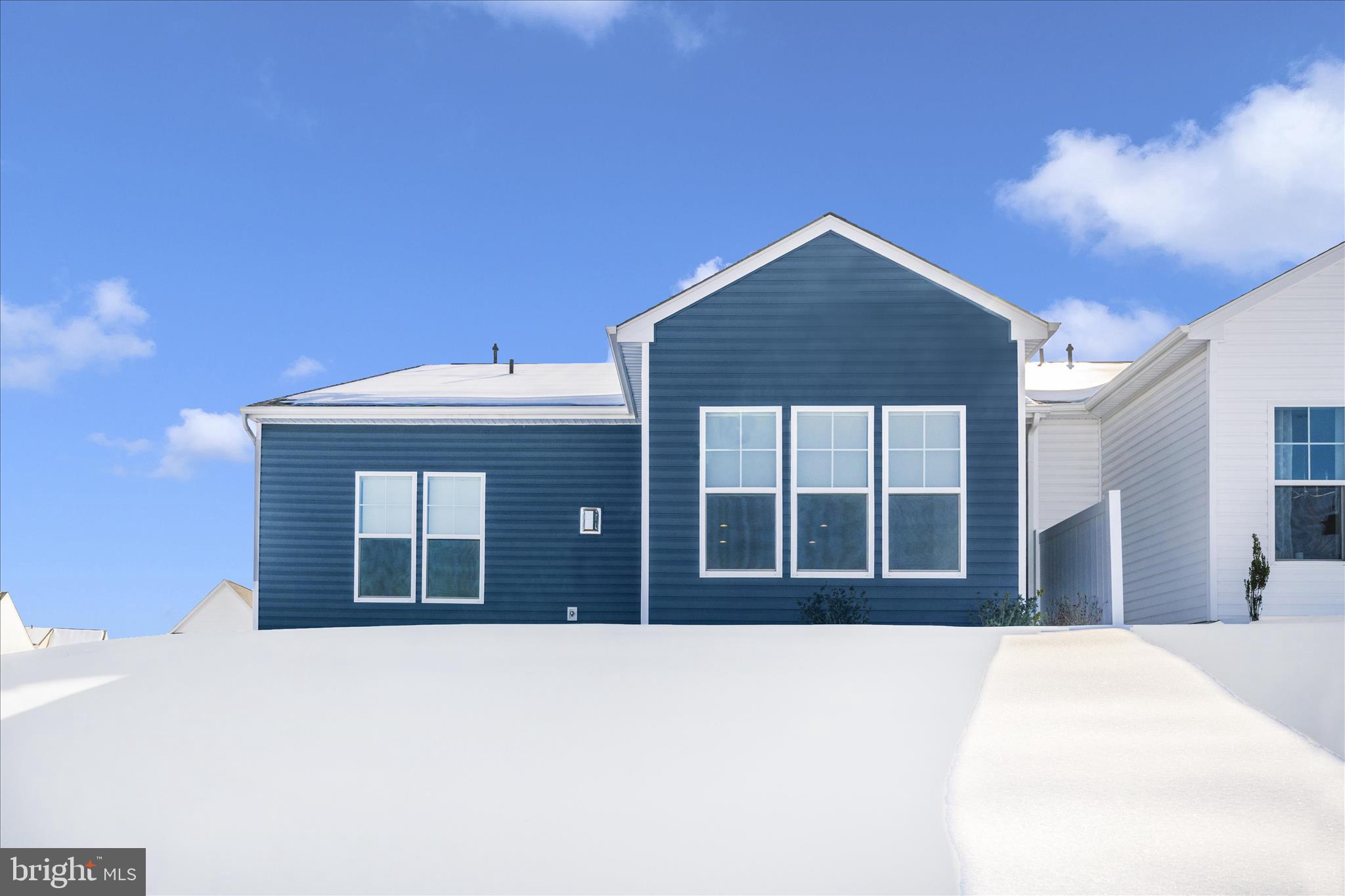 ROSEHILL MANOR - Residential