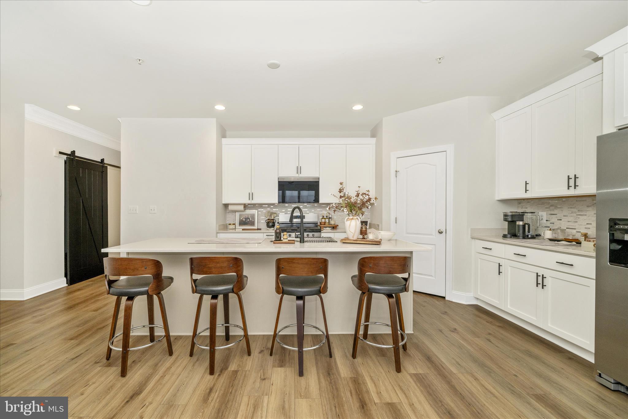 ROSEHILL MANOR - Residential