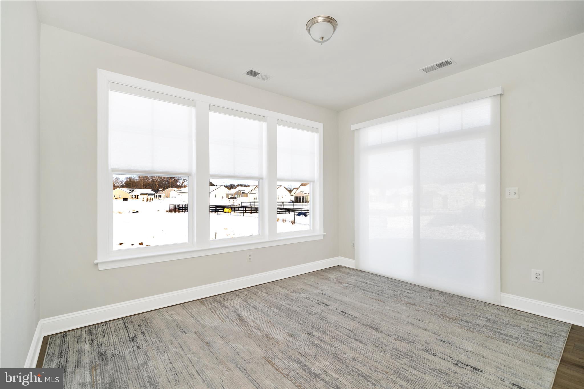 ROSEHILL MANOR - Residential