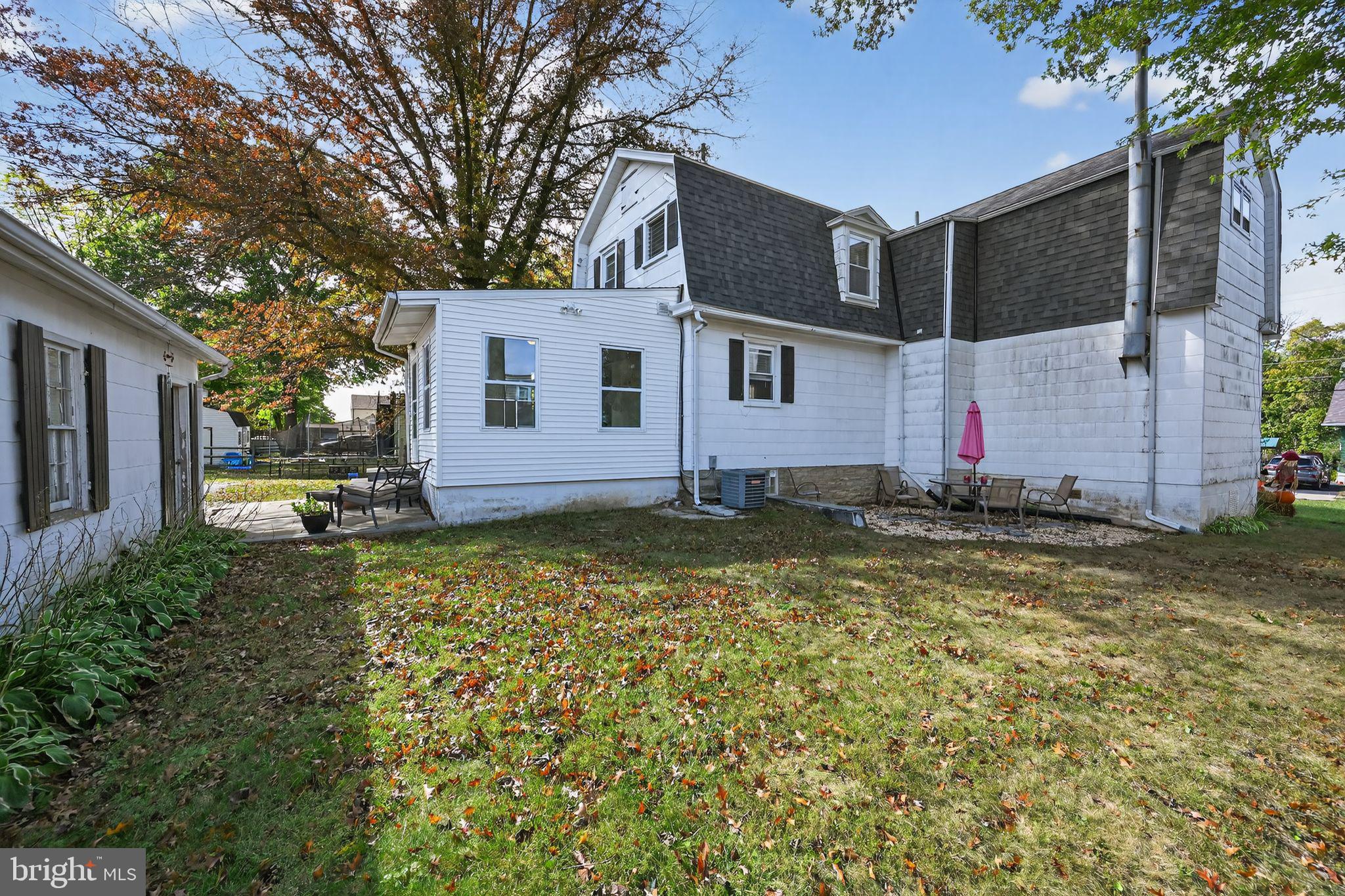 NORTH HILLS - Residential