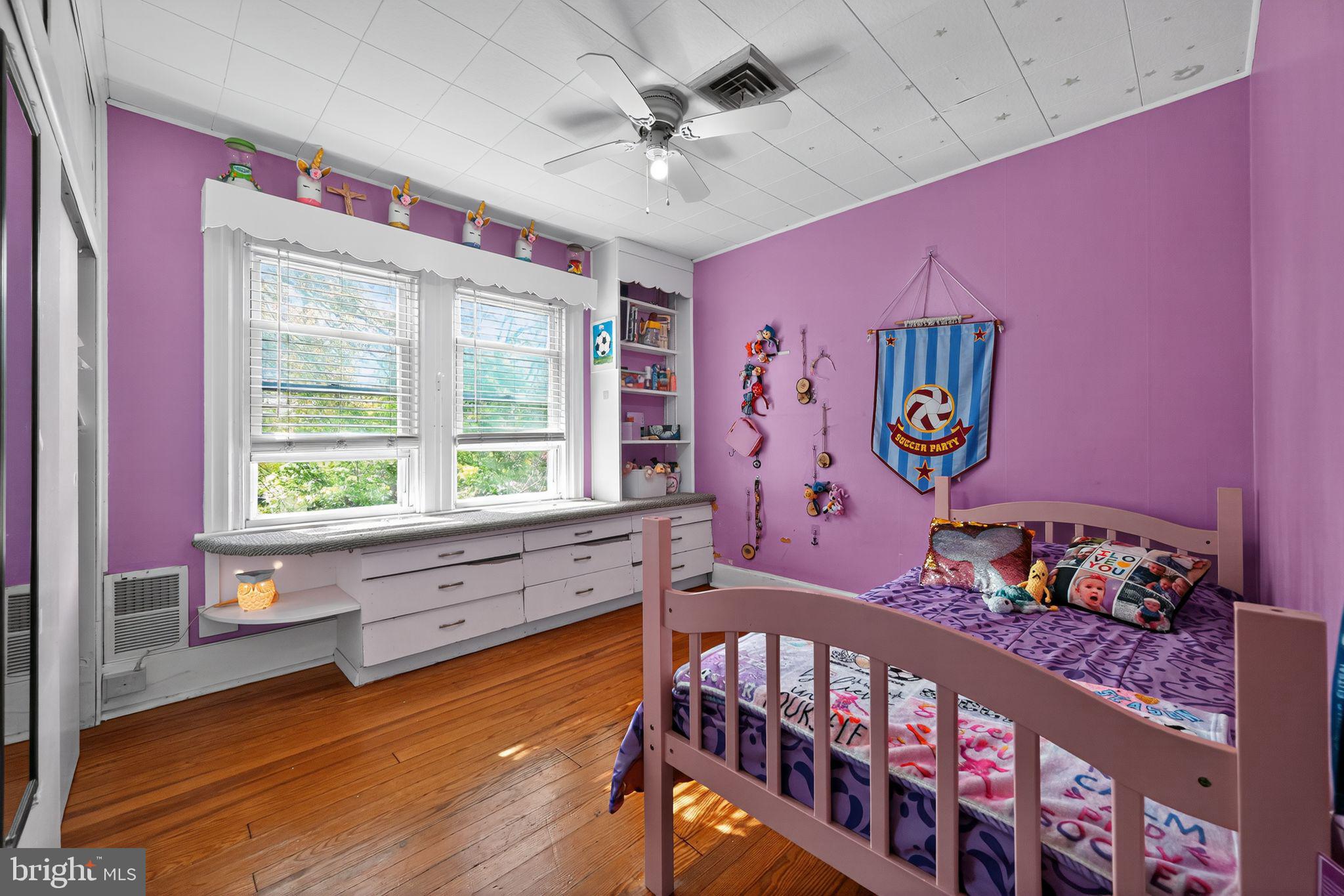 NORTH HILLS - Residential