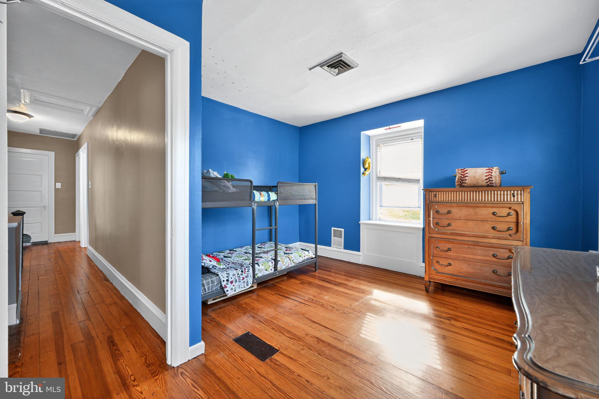 NORTH HILLS - Residential