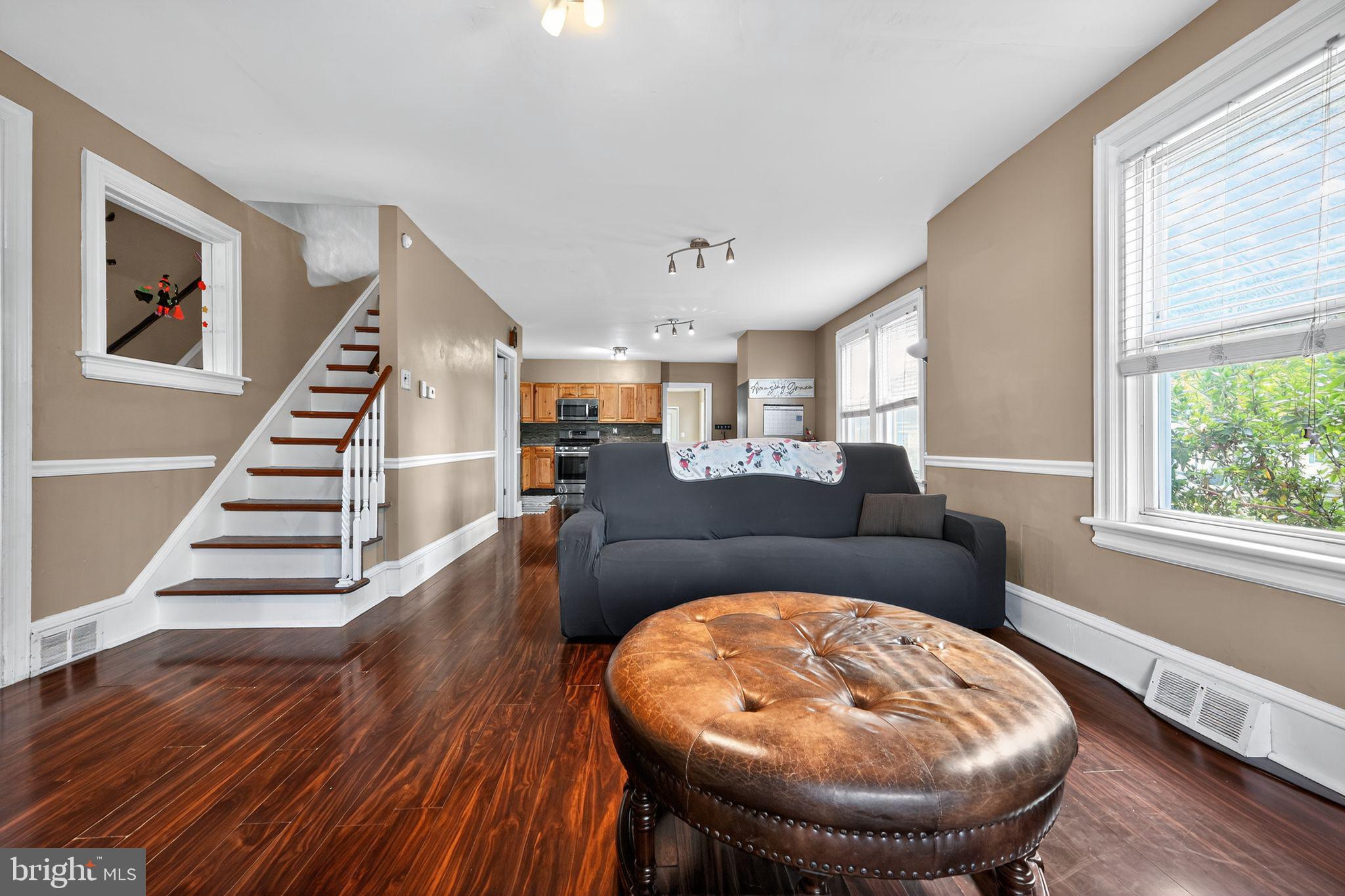 NORTH HILLS - Residential