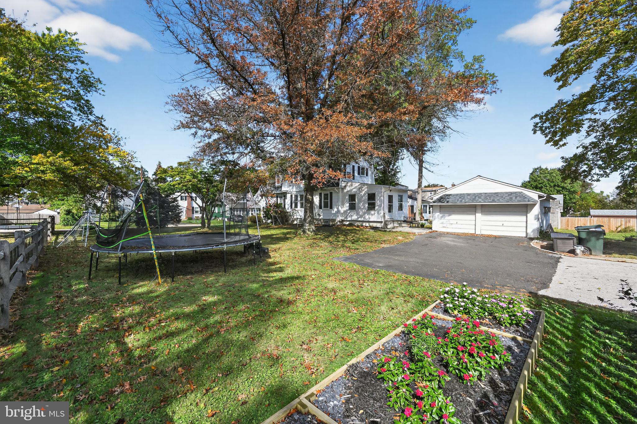 NORTH HILLS - Residential