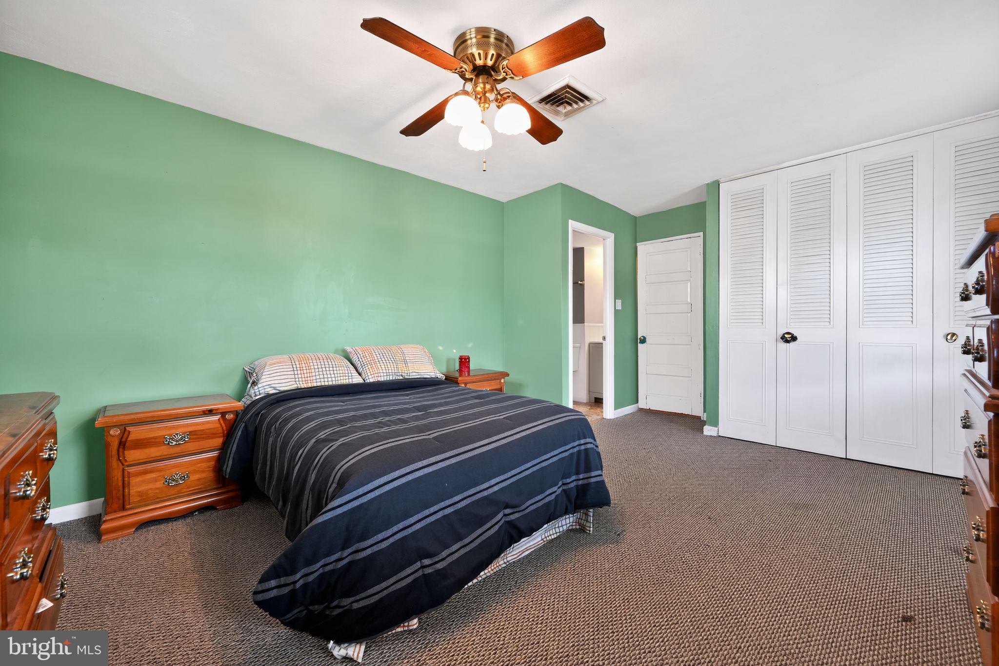 NORTH HILLS - Residential