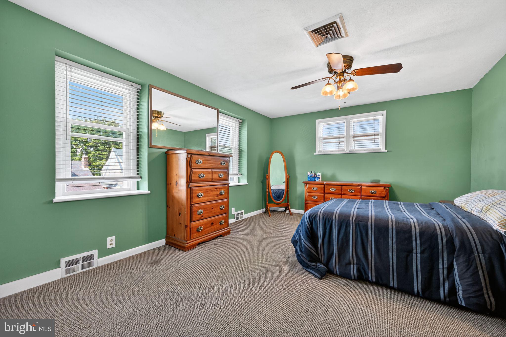 NORTH HILLS - Residential