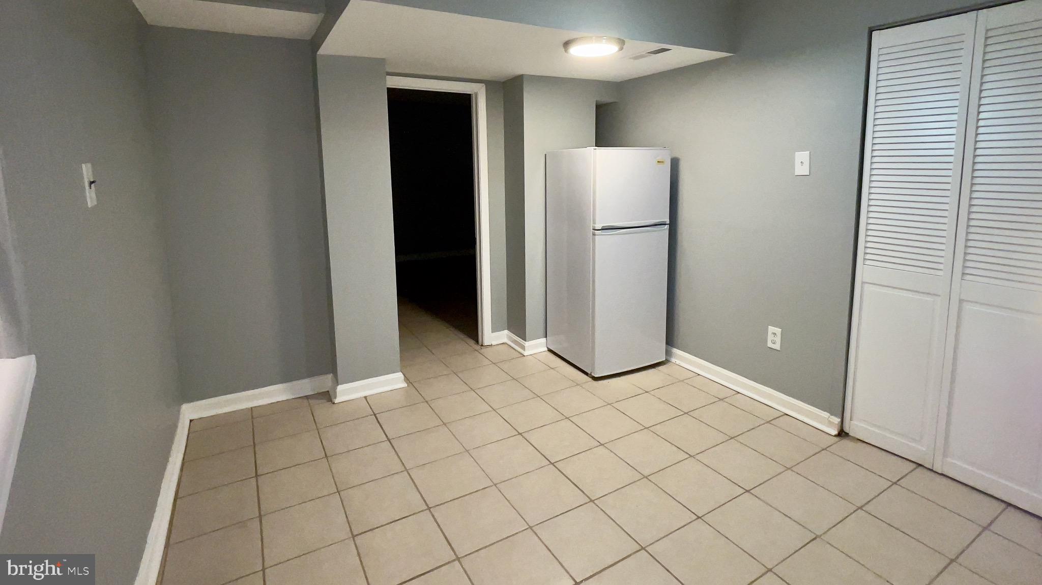 WHEATON OUT RES. (1) - Residential