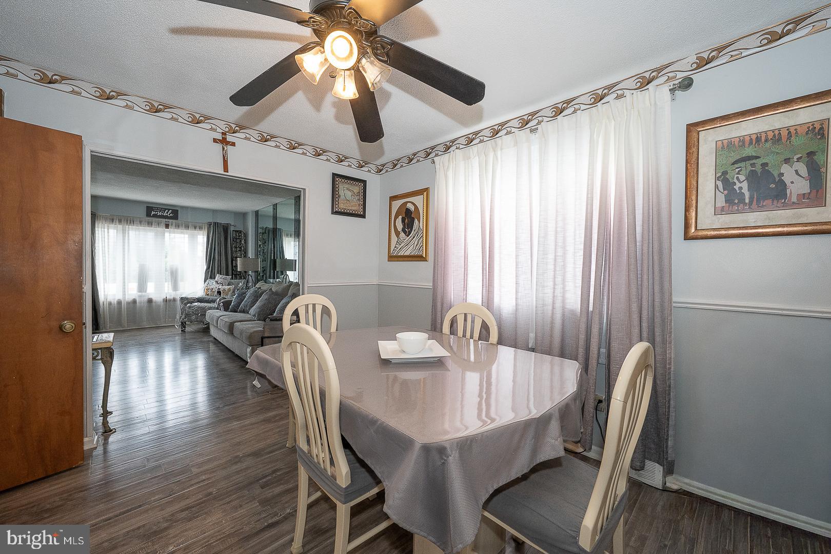 DELMAR VILLAGE - Residential