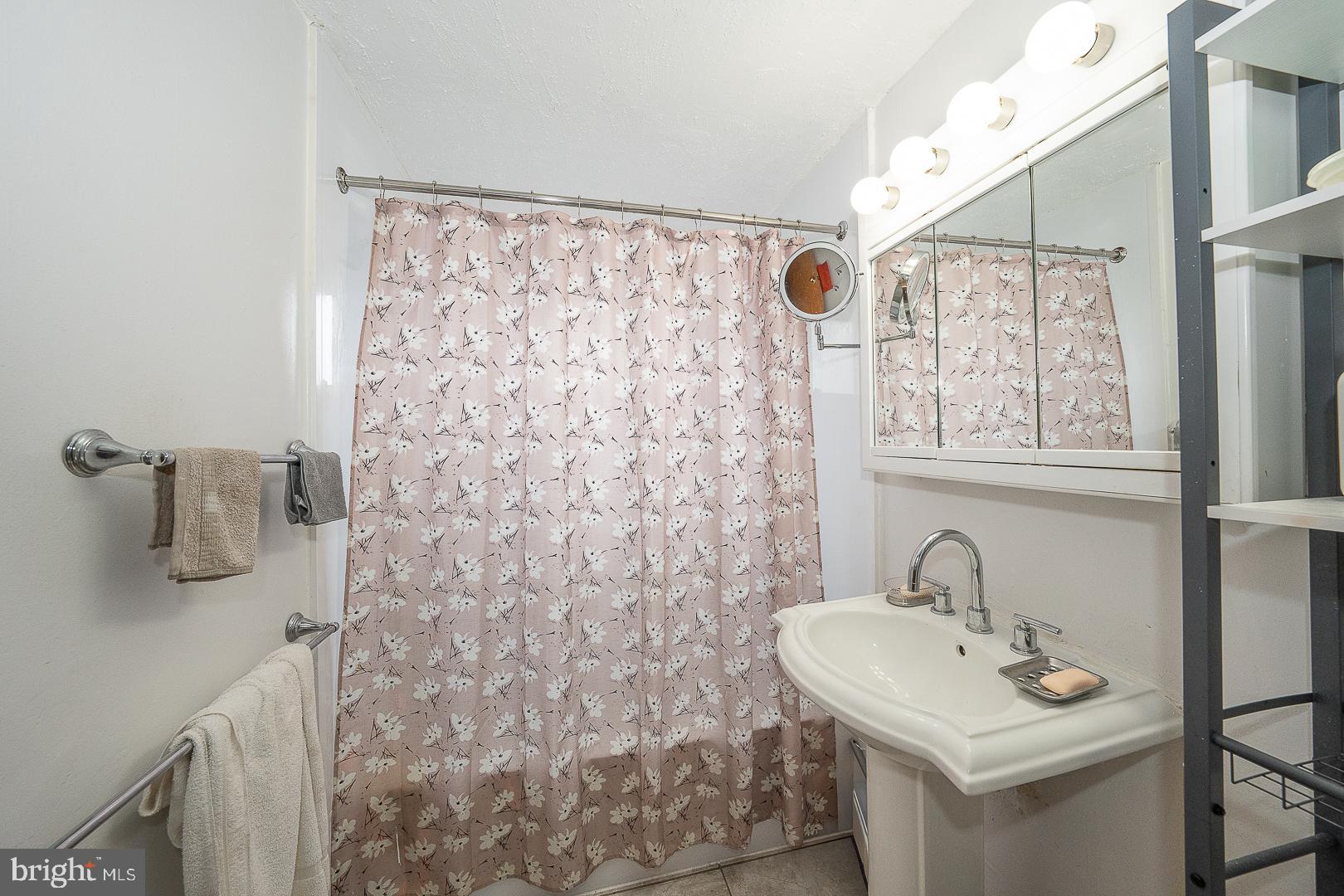 DELMAR VILLAGE - Residential