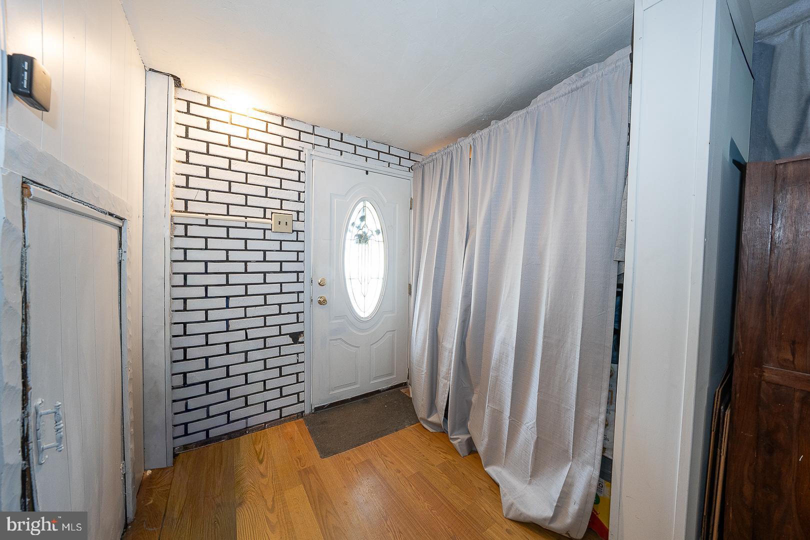 DELMAR VILLAGE - Residential